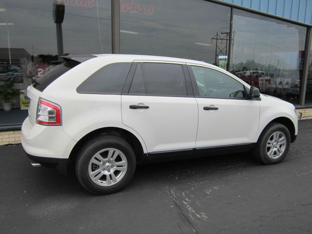 Ford Edge 2010 photo 1