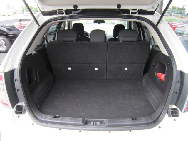 Ford Edge 2010 photo 2