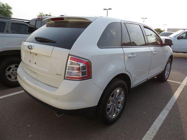 Ford Edge SR5 Double Cab 6AT 2WD SUV