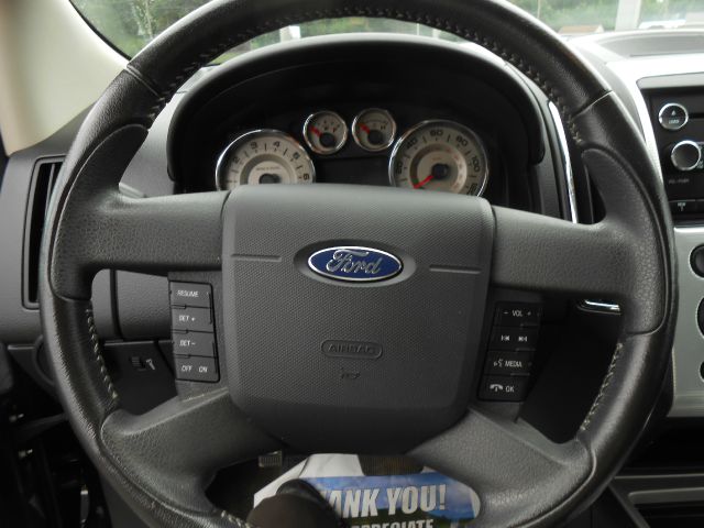 Ford Edge 2010 photo 4