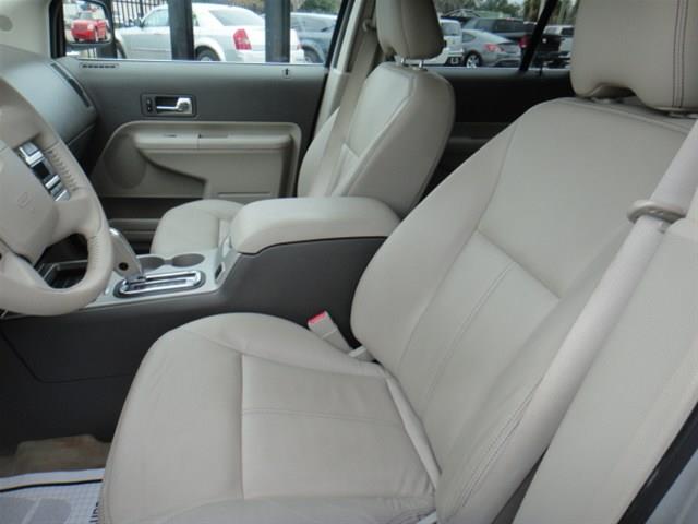 Ford Edge 2010 photo 2