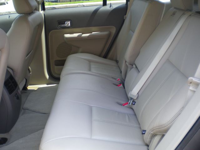 Ford Edge 2010 photo 1