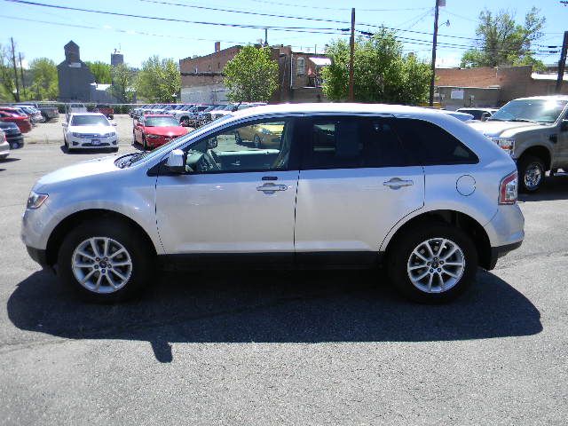 Ford Edge 2010 photo 1