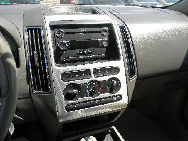 Ford Edge 2010 photo 4