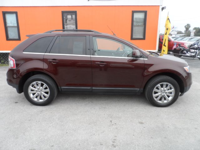 Ford Edge SLT 25 SUV