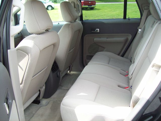 Ford Edge 2010 photo 2
