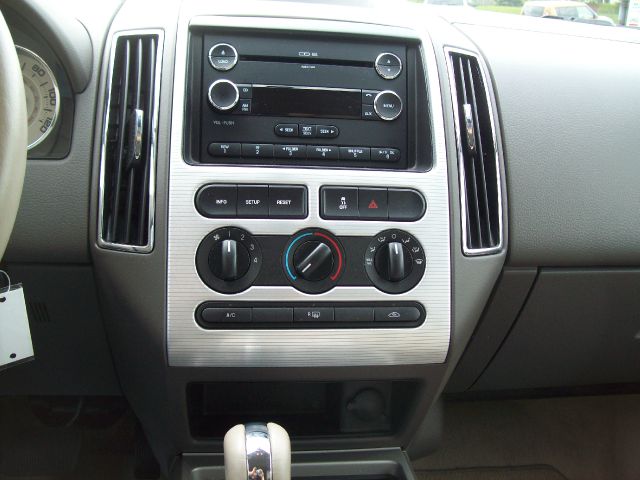 Ford Edge 2010 photo 4