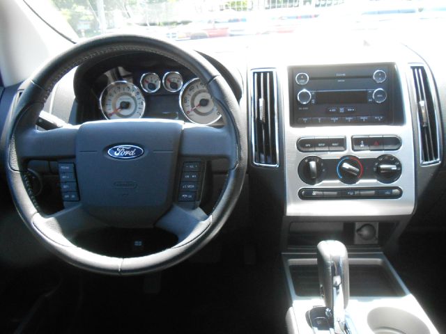 Ford Edge 2010 photo 3