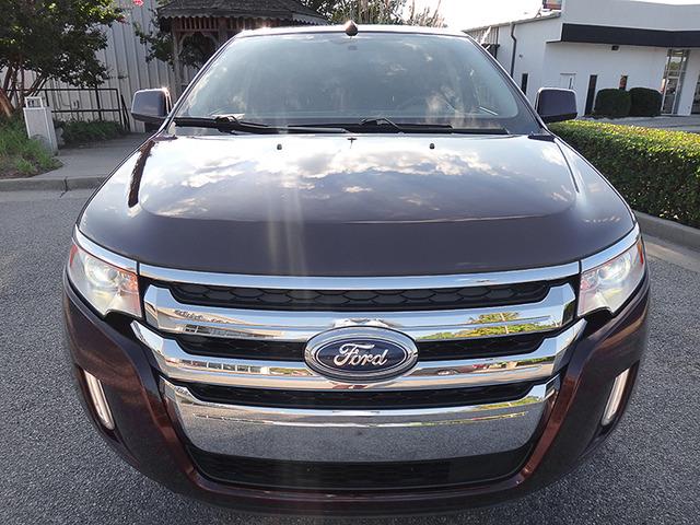 Ford Edge SLT 25 SUV