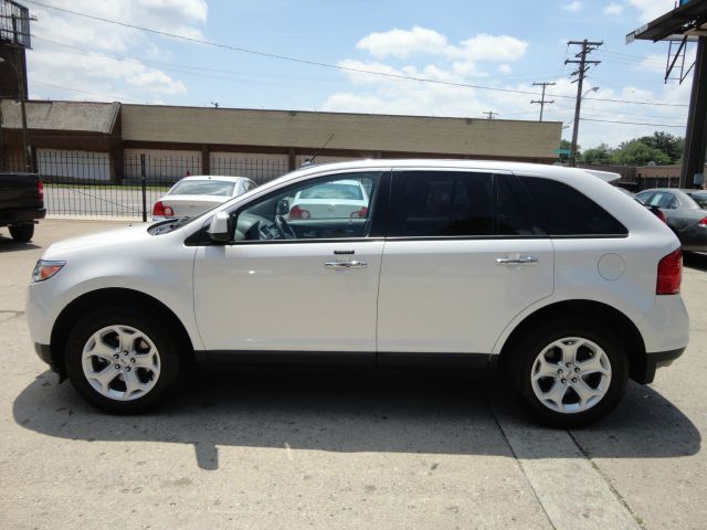 Ford Edge 2011 photo 1