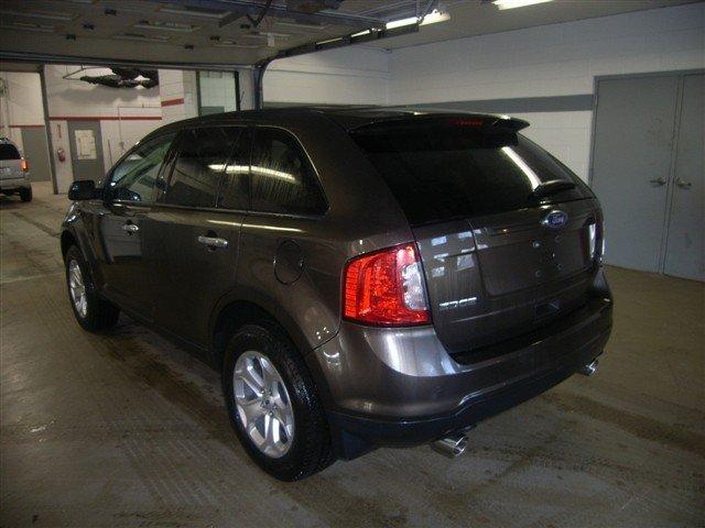 Ford Edge 2011 photo 4