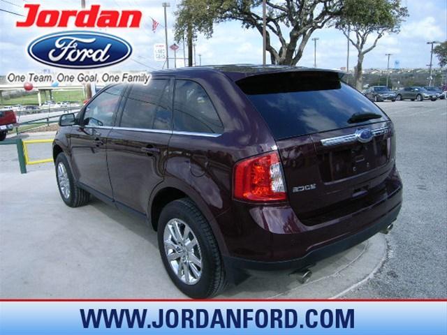 Ford Edge 2011 photo 2