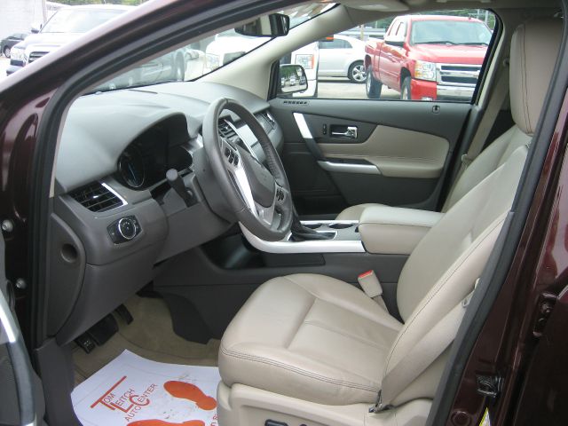 Ford Edge 2011 photo 1