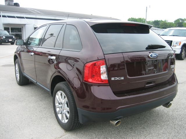 Ford Edge 2011 photo 11