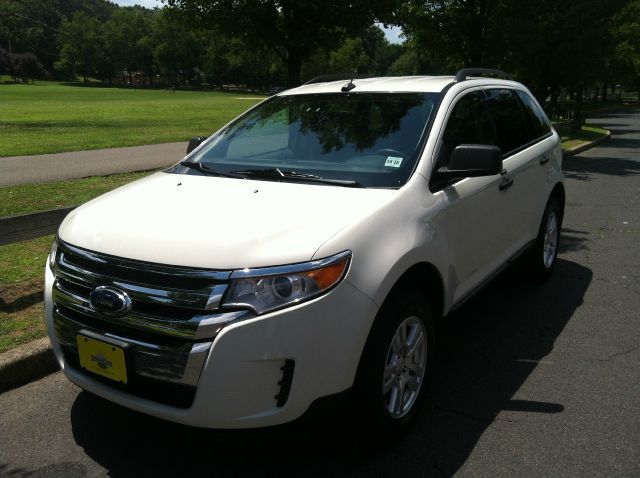 Ford Edge 2011 photo 1