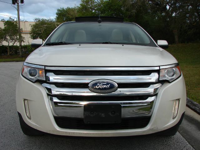 Ford Edge 2011 photo 2