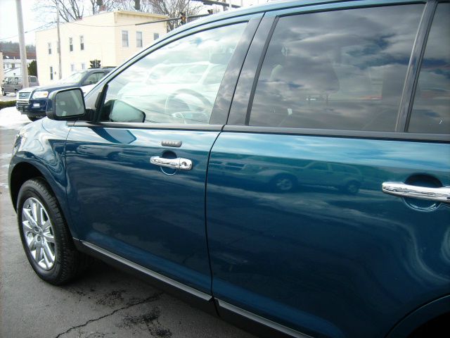 Ford Edge 2011 photo 1