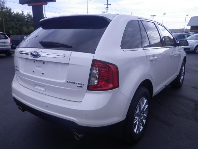 Ford Edge 2012 photo 4