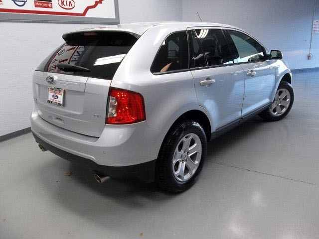 Ford Edge 2012 photo 3