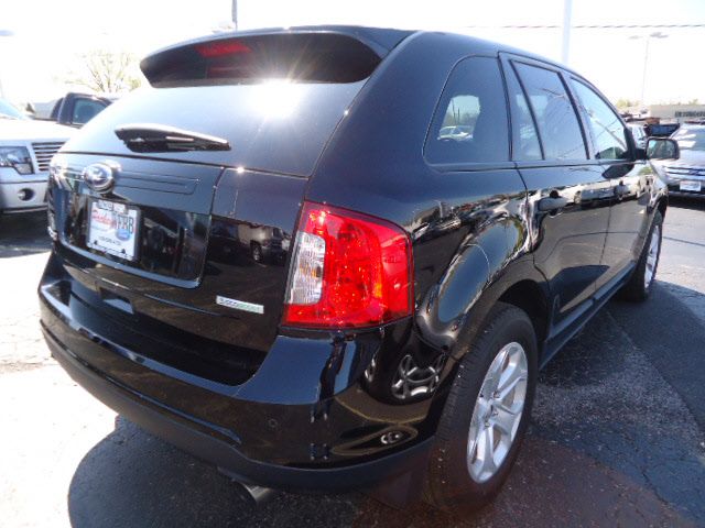 Ford Edge 2012 photo 4