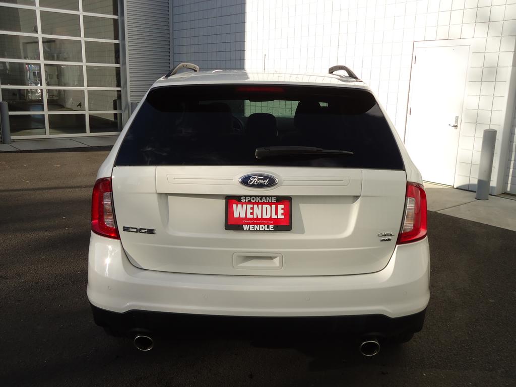 Ford Edge 2012 photo 2