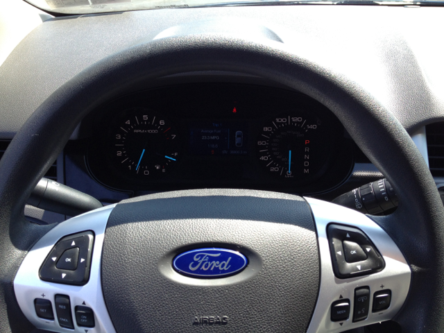 Ford Edge 2012 photo 0