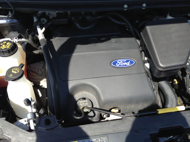 Ford Edge 2012 photo 10