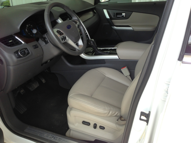 Ford Edge 2012 photo 10