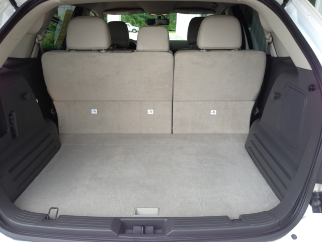 Ford Edge 2012 photo 8