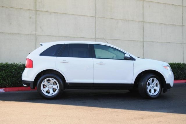 Ford Edge 2012 photo 4