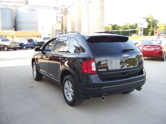 Ford Edge 2012 photo 2