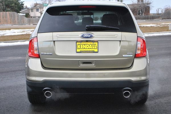 Ford Edge 2012 photo 1
