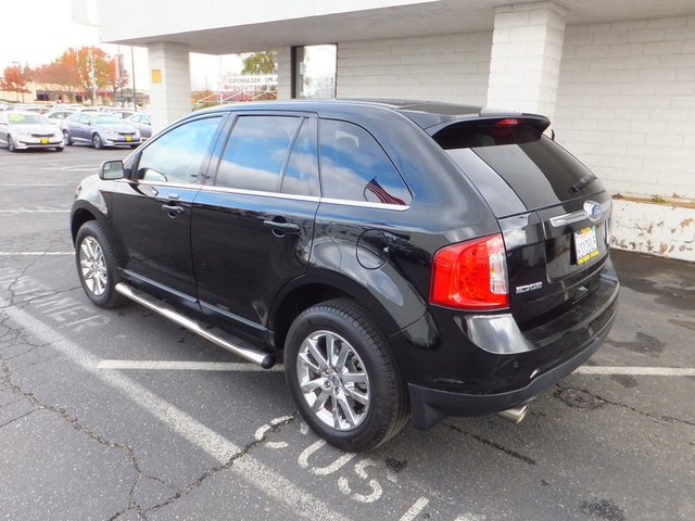 Ford Edge 2012 photo 2
