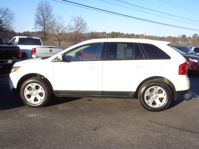 Ford Edge 2012 photo 3