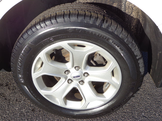 Ford Edge 2012 photo 4