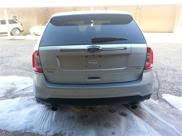 Ford Edge 2012 photo 4