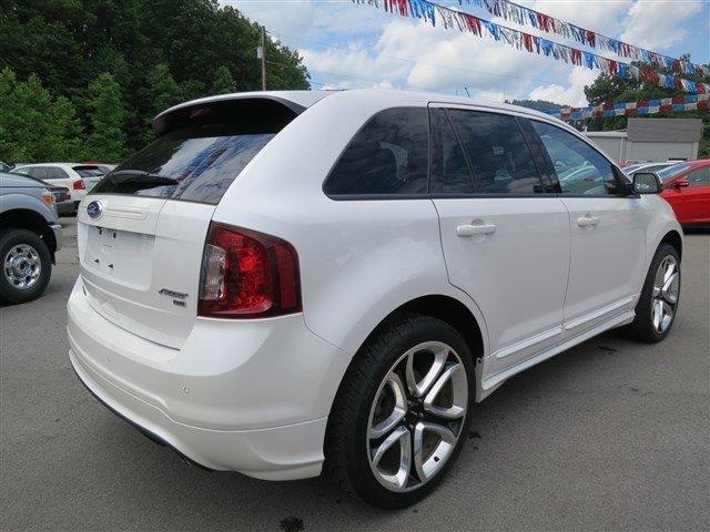 Ford Edge 2012 photo 2