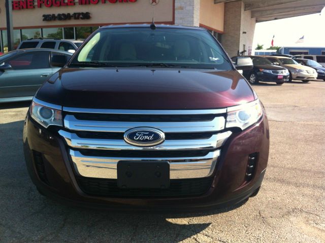 Ford Edge 2012 photo 4