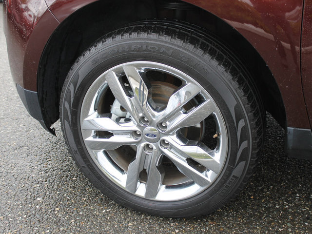 Ford Edge 2012 photo 2