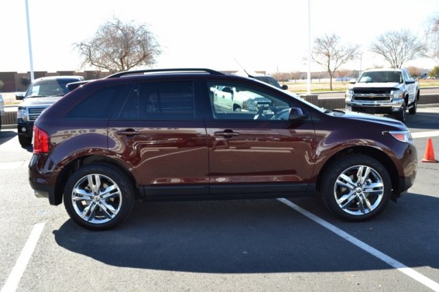 Ford Edge 2012 photo 3