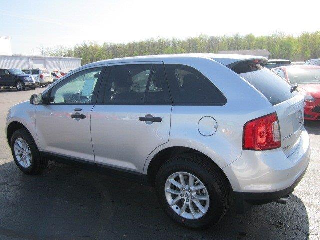 Ford Edge 2013 photo 2