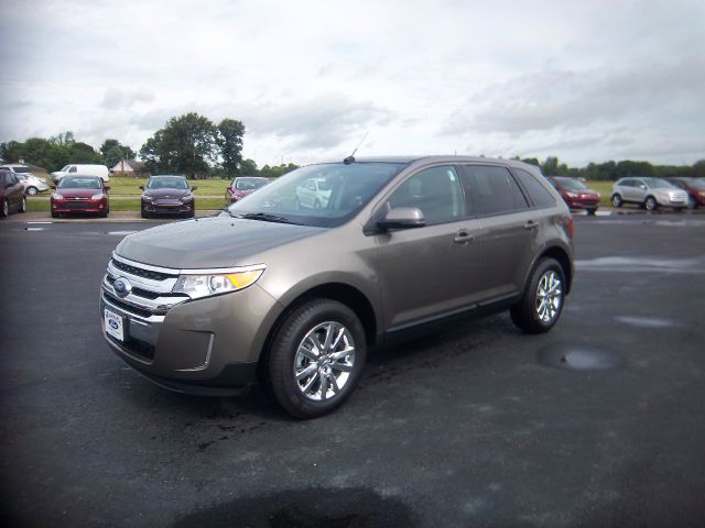 Ford Edge 2013 photo 21