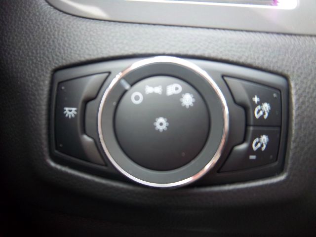 Ford Edge 2013 photo 22