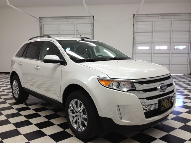 Ford Edge 2013 photo 1