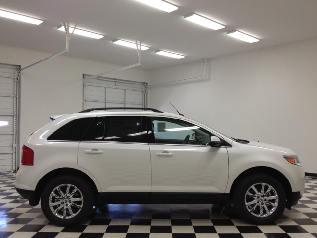 Ford Edge 2013 photo 2