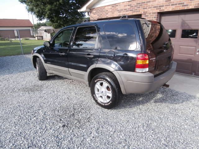 Ford Escape 2001 photo 1