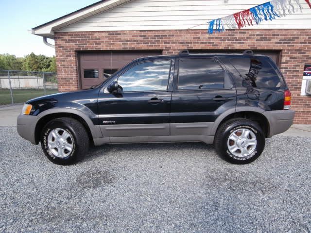 Ford Escape 2001 photo 2