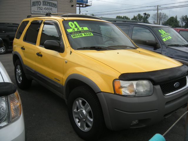 Ford Escape 2001 photo 1