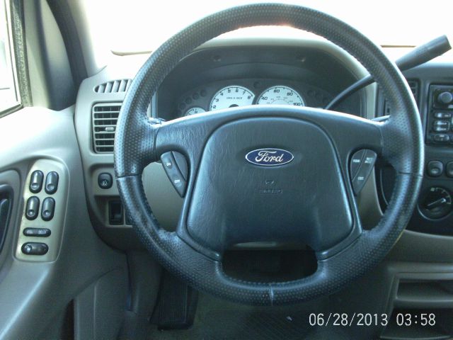 Ford Escape SL 4x4 Regular Cab SUV