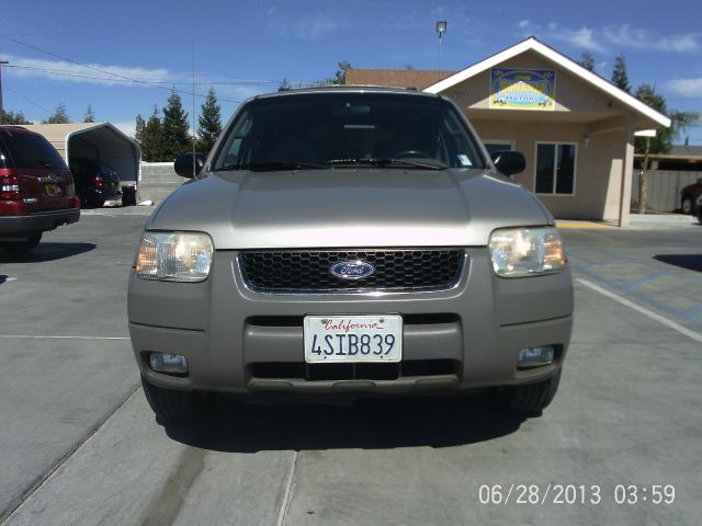 Ford Escape 2001 photo 1